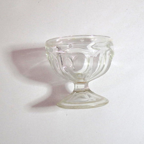 Set of 5 different Vintage Soda Style Dessert clear Cups - Picture 7 of 7